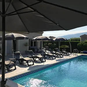 Vakantiehuis Jamy Avec Piscine, Roaix